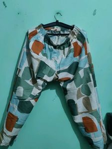 Abstract Print Tunic Top
