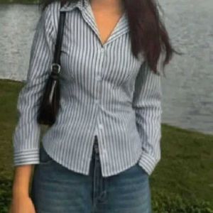 Cropped Fitted Blue Striped shirt (Full sleeves)