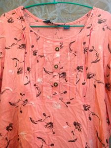 Pink floral cotton feeding kurthi