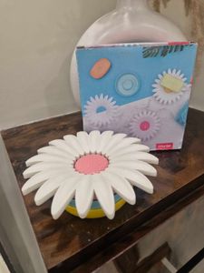 Cute Daisy Soap Dish Set