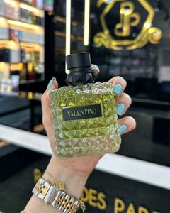 Valentino Donna Eau de Parfum