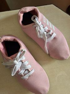 Pink Casual Lace-Up Sneakers