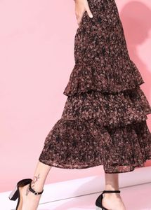 Street 9 Tiered Floral Midi Skirt