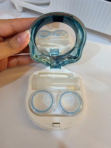 Cute Mini Paw lens container