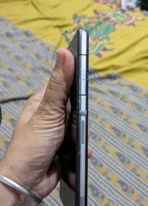 Sony Smartphone  xperia z 1  display pannel damage