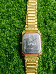 HMT analog watch