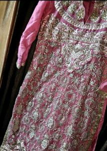 Pink Embroidered suit se