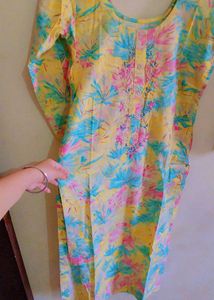 Vibrant Abstract Print Kurti