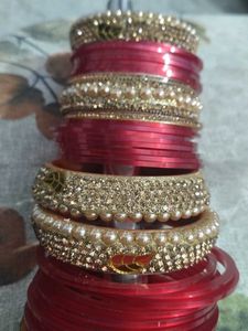 Red &amp; Gold Bangles Set