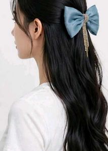 Elegant Bow Hair Clip with Rhinestones
