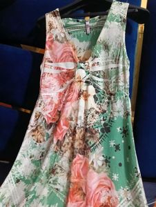 Floral Sleeveless V-Neck Dress