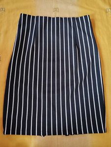 Striped Pencil Skirt