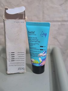 Belif Aqua Bomb Jelly Cleanser