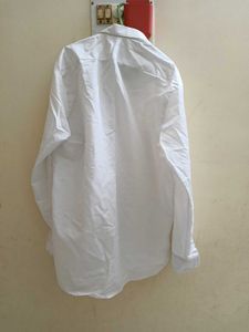 👔 Men’s White Formal Shirt
