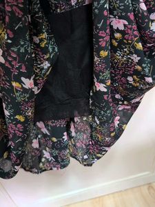Chic Black Floral Print Dress