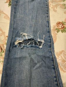 Tally Weijl High-Rise Distressed Blue Jeans