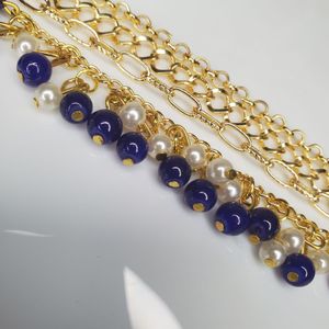 Elegant Gold Bracelet with Blue &amp; Pearl Beads