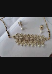 2.Elegant Pearl Choker Set