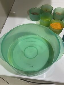 Tupperware Round Container
