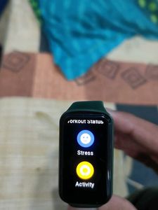 amazfit band 7 gps Stylish Green Smart Ban