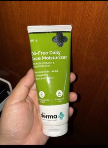 the derma co moisturizer