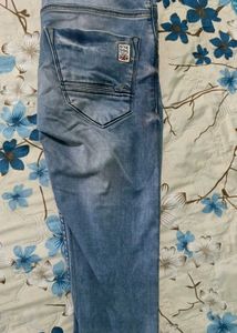 Light Wash Slim Fit Jeans