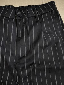 H&amp;M Black Striped Trousers