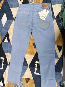 Light Wash Denim Jeans