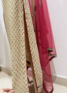 Elegant Embroidered suit &amp; net duppata Set