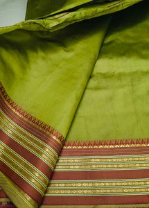 Elegant Green Silk Saree Narayanpeth