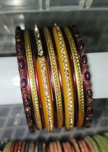 set of bangle