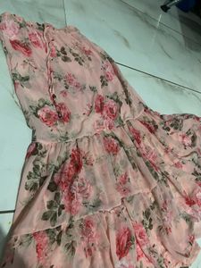 Chic Floral Ruffle Off-Shoulder Top
