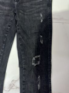 Black Ripped Skinny Jeans