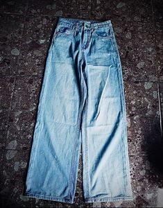 Wide Leg Light Wash Denim Jeans
