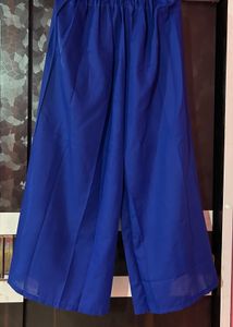Green &amp; Blue Embroidered Kurti Set