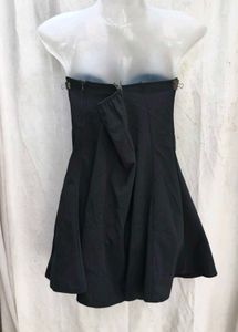 Chic Black Strapless Mini Dress