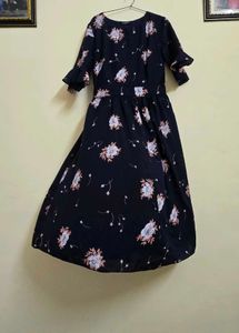 Stylish Navy Floral Midi Dress