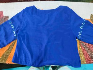Blue Embroidered tops+kurti
