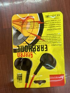 Steren Earphone Red Color