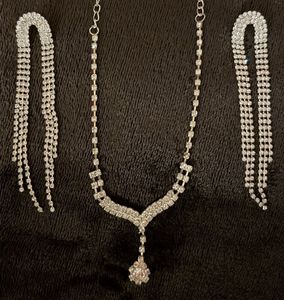 Sparkling Rhinestone Necklace &amp; Earring Set