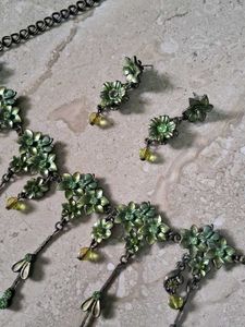 Vintage Floral Necklace & Earring Set