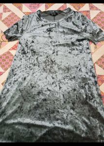 Sale!!!forever 21 velvet 👗