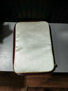 Tanishq necklace pouch