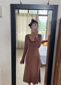 Elegant Long Sleeve Lace Trim Dress