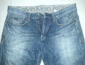 💎 Calvin Klein Jeans — CONFIDENT VIBES (Men)