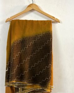 Printed And Embroidered Saree For Women’s