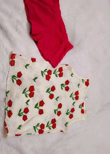 Very Cute Floral Tank Top With Shorts