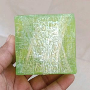 KHADI ESSENTIALS Tea Tree &amp; Burnt Sugar Soap