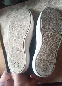 Puma Black Leather Sneakers