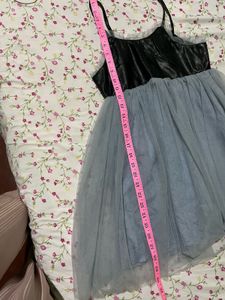 Chic Black &amp; Grey Tulle Dress